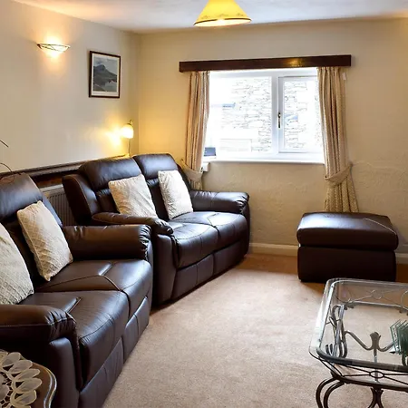 Nu-holme * Windermere